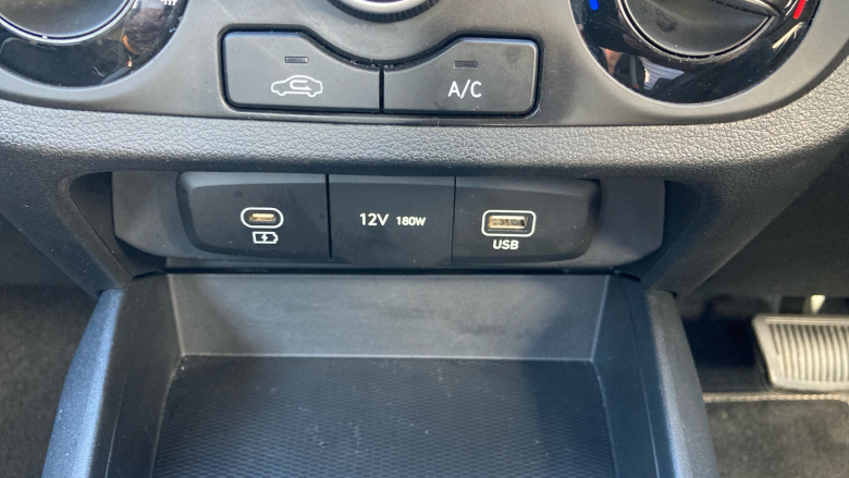 Hyundai i10 1.0 Advance 5dr Auto Petrol Hatchback